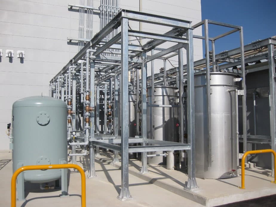 有水式ガスタンク