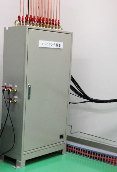 サンプリング装置
